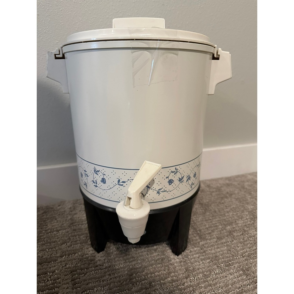 West Bend Vintage 30 Cup Coffee Maker Percolator Blue Floral White Party Urn